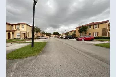 3360 NE 14th Dr #104-30, Homestead, FL 33033 - Photo 11