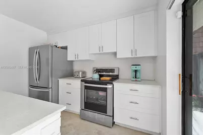 839 Blue Ridge Cir #839, West Palm Beach, FL 33409 - Photo 7