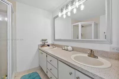 839 Blue Ridge Cir #839, West Palm Beach, FL 33409 - Photo 17
