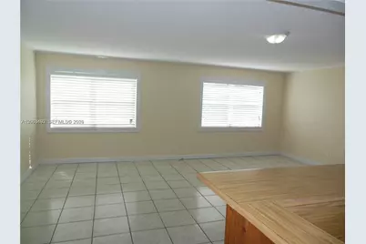 1350 W 53rd St #8, Hialeah, FL 33012 - Photo 3
