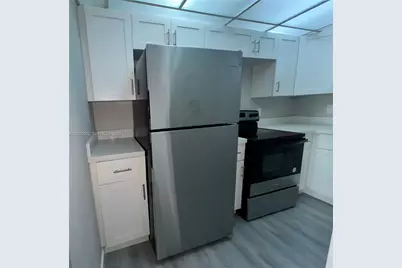 500 SE 22nd St #5A, Fort Lauderdale, FL 33316 - Photo 3