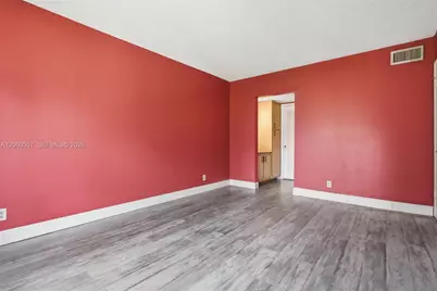 4054 N Pine Island Rd #2B, Sunrise, FL 33351 - Photo 11