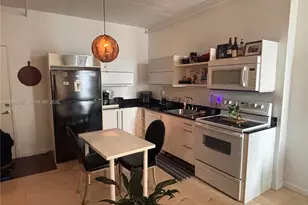 690 SW 1st Ct, Miami, FL 33130 - Photo 5