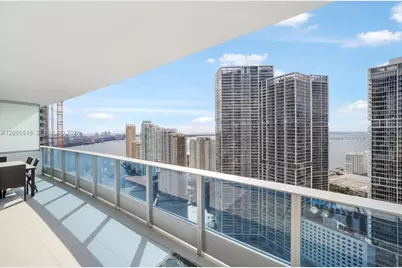 200 Biscayne Boulevard Way #4006, Miami, FL 33131 - Photo 1