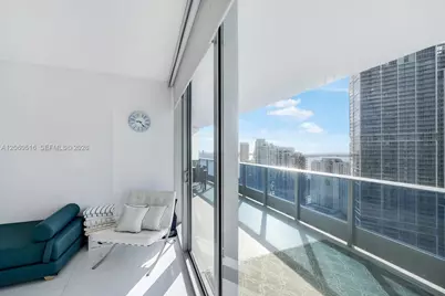 200 Biscayne Boulevard Way #4006, Miami, FL 33131 - Photo 15