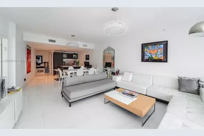 200 Biscayne Boulevard Way #4006, Miami, FL 33131 - Photo 7