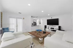 323 NW 136th Pl, Miami, FL 33182 - Photo 25