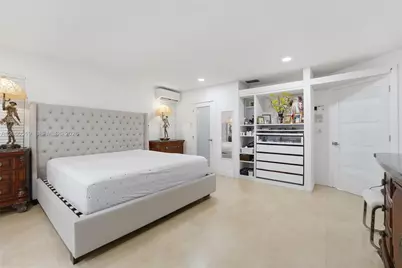 323 NW 136th Pl, Miami, FL 33182 - Photo 29