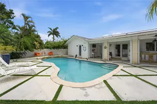 323 NW 136th Pl, Miami, FL 33182 - Photo 45