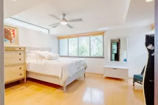 2250 NE 201st St, Miami, FL 33180 - Photo 29
