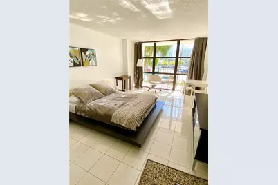 800 Parkview Dr #222, Hallandale Beach, FL 33009 - Photo 3