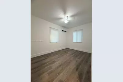 1035 Atlantic Ave, Opa Locka, FL 33054 - Photo 9