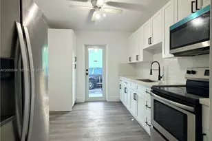 1035 Atlantic Ave, Opa-Locka, FL 33054 - Photo 7