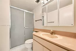 7441 Wayne Ave, Miami Beach, FL 33141 - Photo 19