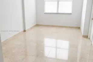 6039 Collins Ave, Miami Beach, FL 33140 - Photo 5