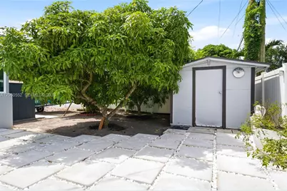 18120 NW 16th Ave, Miami Gardens, FL 33169 - Photo 35