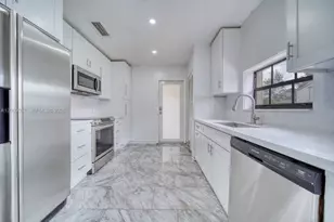 155 NW 191st St, Miami Gardens, FL 33169 - Photo 13