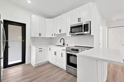 14035 NW 6th Ave, North Miami, FL 33168 - Photo 13