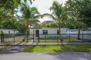 14035 NW 6th Ave, North Miami, FL 33168 - Photo 1