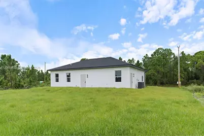 708 Peacock Ave, Lehigh Acres, FL 33974 - Photo 43