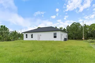 708 Peacock Ave, Lehigh Acres, FL 33974 - Photo 43