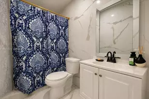 19727 SW 118th Pl, Miami, FL 33177 - Photo 17