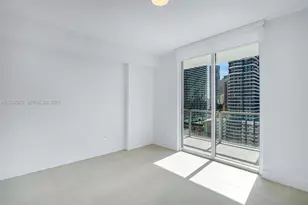 79 SW 12th St, Miami, FL 33130 - Photo 21