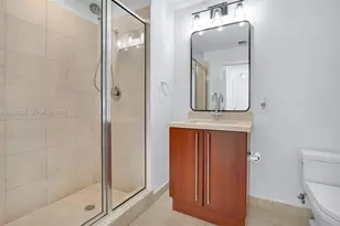 79 SW 12th St, Miami, FL 33130 - Photo 27