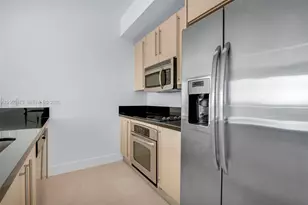 79 SW 12th St, Miami, FL 33130 - Photo 15