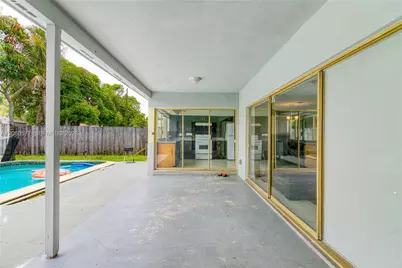6620 NW 21st Ct, Sunrise, FL 33313 - Photo 15
