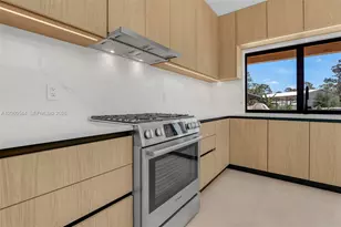 13613 157th Ct N, Jupiter, FL 33478 - Photo 9