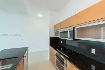 950 Brickell Bay Dr #4801, Miami, FL 33131 - Photo 9