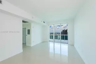 950 Brickell Bay Dr, Miami, FL 33131 - Photo 5