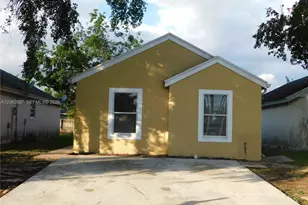 738 SW 9th St, Florida City, FL 33034 - Photo 9