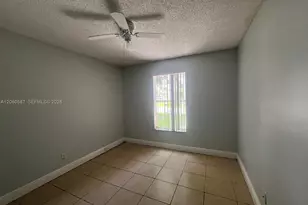 738 SW 9th St, Florida City, FL 33034 - Photo 11
