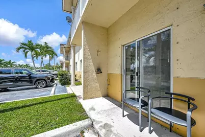 6900 NW 179th St #104-1, Hialeah, FL 33015 - Photo 29