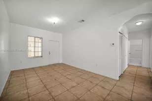 6900 NW 179th St, Hialeah, FL 33015 - Photo 15