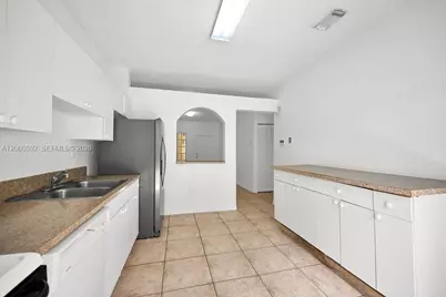 6900 NW 179th St #104-1, Hialeah, FL 33015 - Photo 13