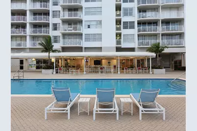 18071 Biscayne Blvd #302, Aventura, FL 33160 - Photo 29
