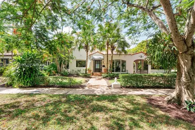 1042 Sorolla Ave, Coral Gables, FL 33134 - Photo 3