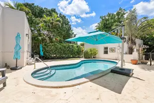 1042 Sorolla Ave, Coral Gables, FL 33134 - Photo 59