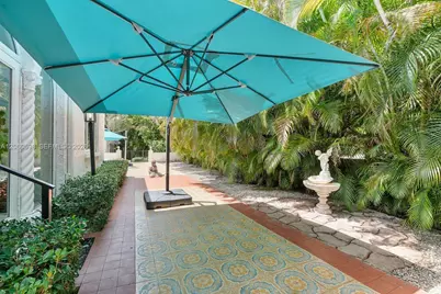 1042 Sorolla Ave, Coral Gables, FL 33134 - Photo 53