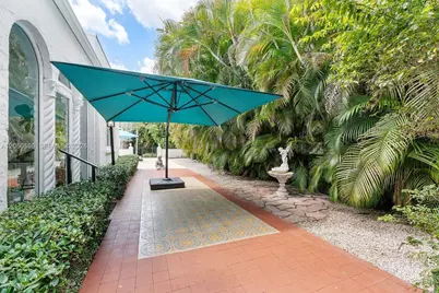 1042 Sorolla Ave, Coral Gables, FL 33134 - Photo 51
