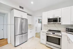 1042 Sorolla Ave, Coral Gables, FL 33134 - Photo 29