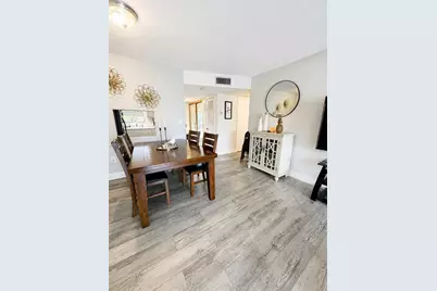 8345 Sunrise Lakes Blvd #203, Sunrise, FL 33322 - Photo 5