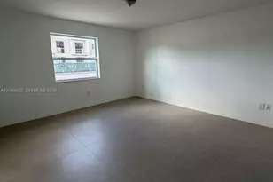 10501 SW 172nd St, Miami, FL 33157 - Photo 9