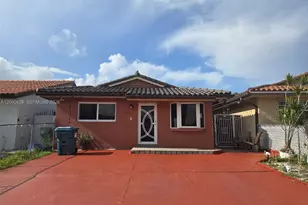 8810 NW 114th Terrace, Hialeah Gardens, FL 33018 - Photo 1