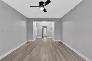 934 Meridian Ave, Miami Beach, FL 33139 - Photo 3