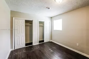 4896 NW 6th Ct, Plantation, FL 33317 - Photo 13