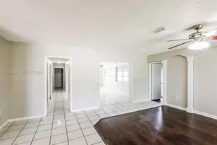 4896 NW 6th Ct, Plantation, FL 33317 - Photo 7